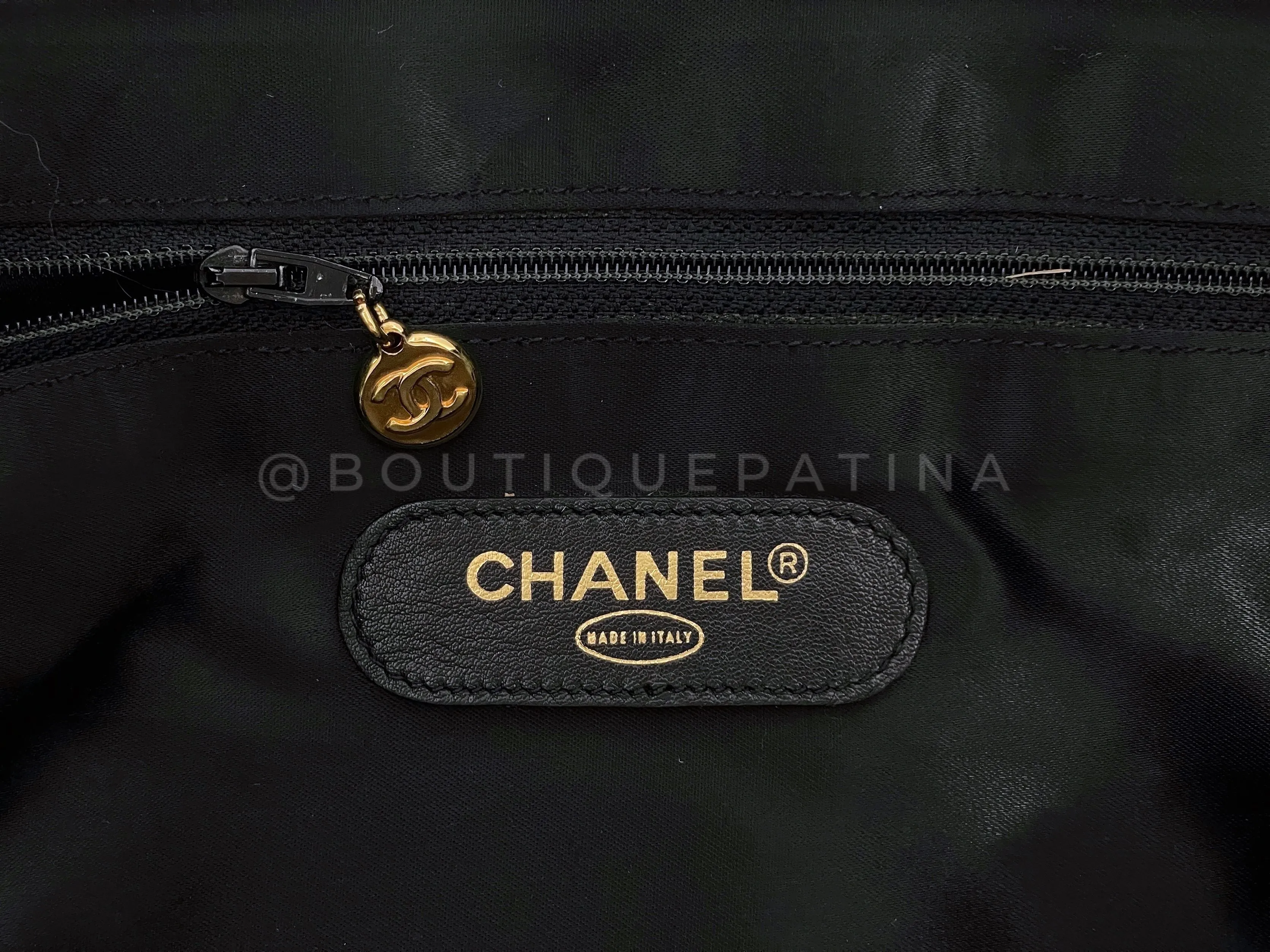 Chanel 1994 Vintage Black Caviar Large Duffle Duffel Bag Weekender