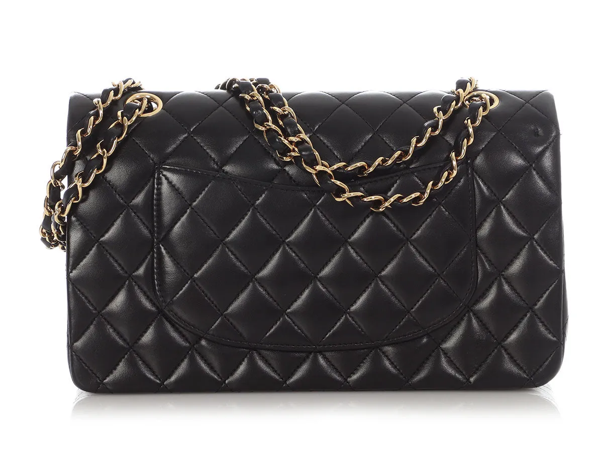 Chanel Medium/Large Black Quilted Lambskin Classic Double Flap Handbag - Timeless Elegance and Luxury