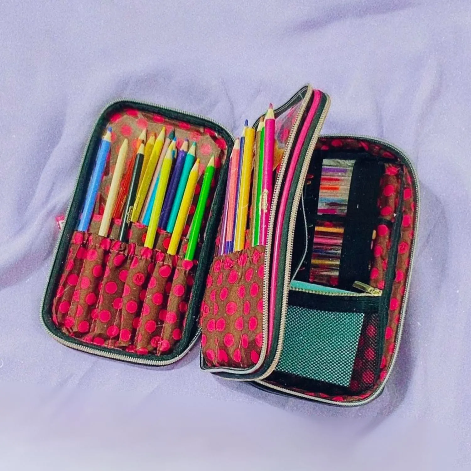 COSMETIC & BRUSH ORGANIZER CASE