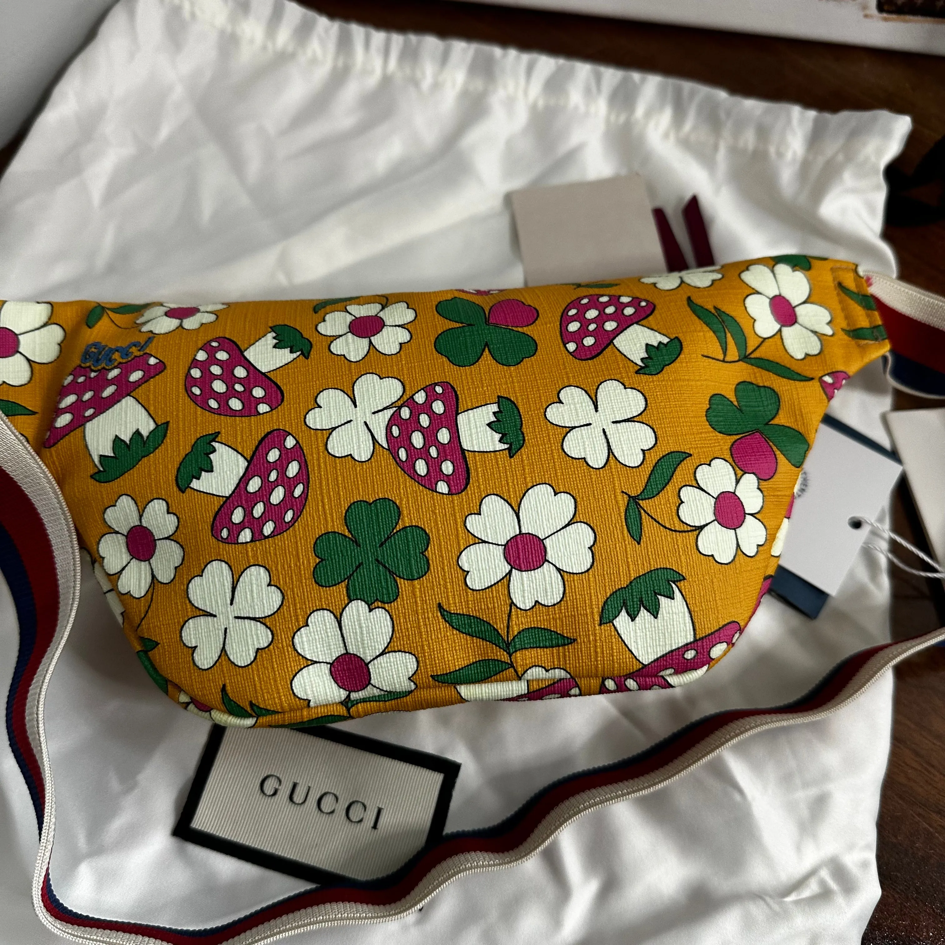 Gucci Floral/Mushroom Sling Bag/Fanny Pack/Bumbag