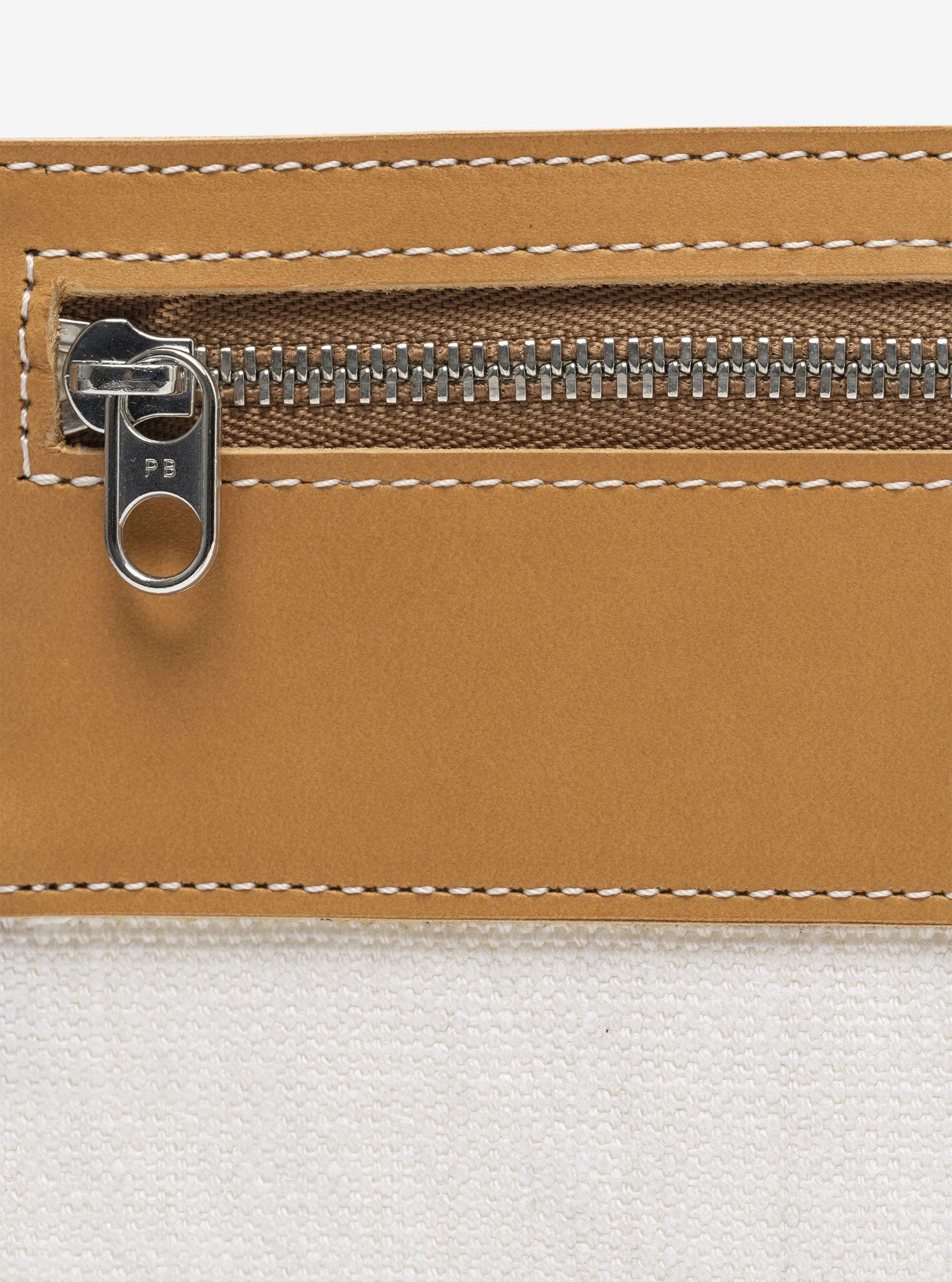 LEATHER POUCH BAG "AB 125" IN LIGHT TAN