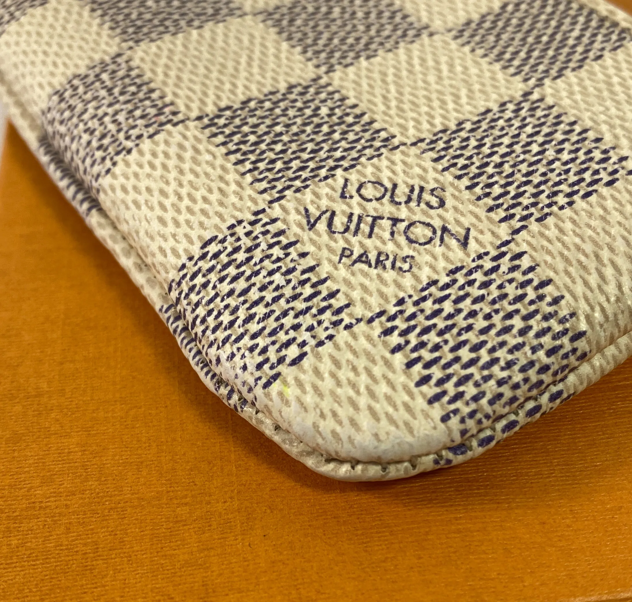 Louis Vuitton Damier Azur Key Pouch BOX