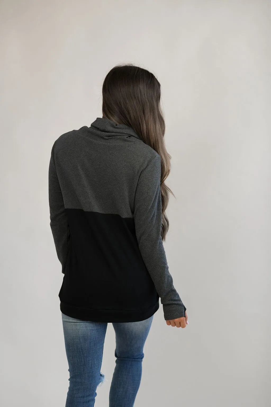 Nursing Sweatshirt Pullover - Colorblock