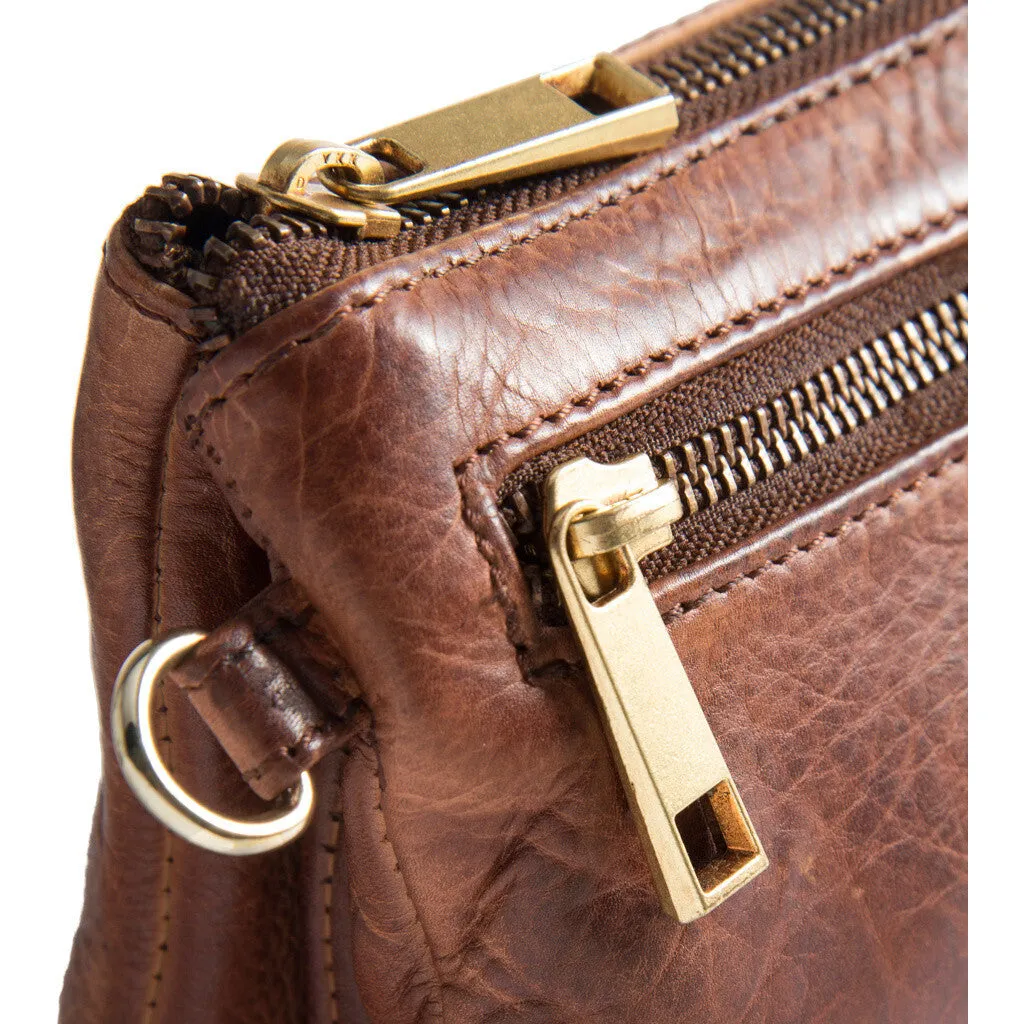 Small leatherbag with golden details / 11998 - Brandy