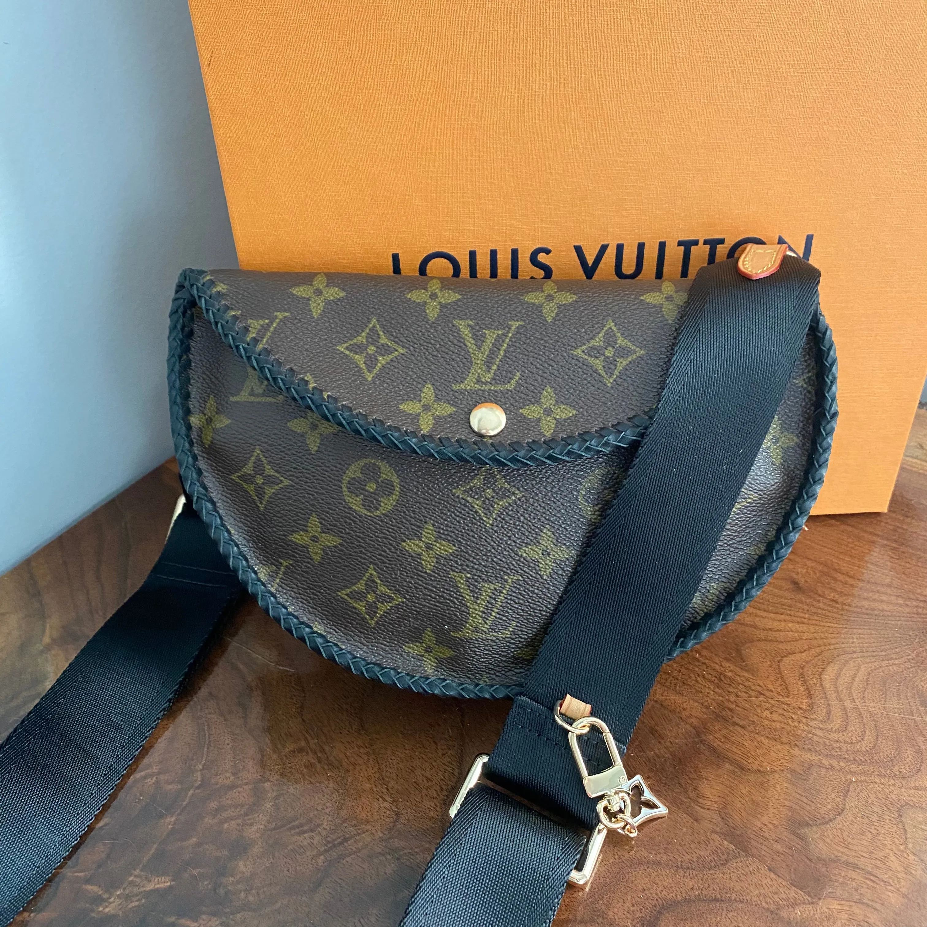 The Dove - Vintage Monogram in Black Sling/Crossbody/Shoulder Bag